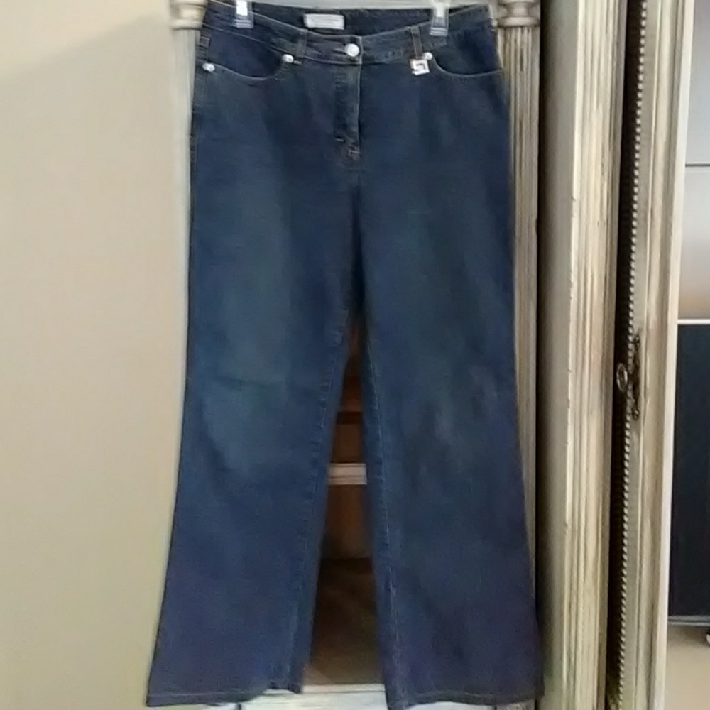 Amazing St. John Sport By Marie Gray Jeans - Picture 3 of 9